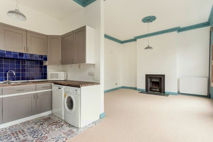 1 Bedroom Apartment To Rent In Liverpool Road London, N7