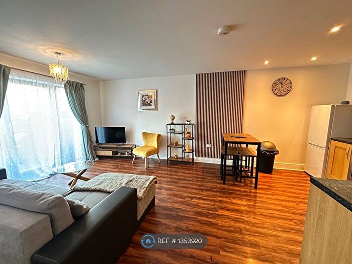 1 Bedroom Flat To Rent In Centro West, Derby, DE1