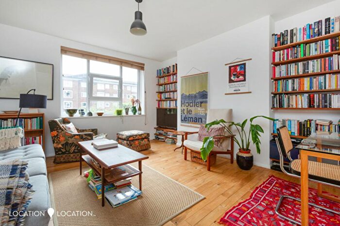 2 Bedroom Apartment To Rent In Springfield, Lea View House Springfield, E5