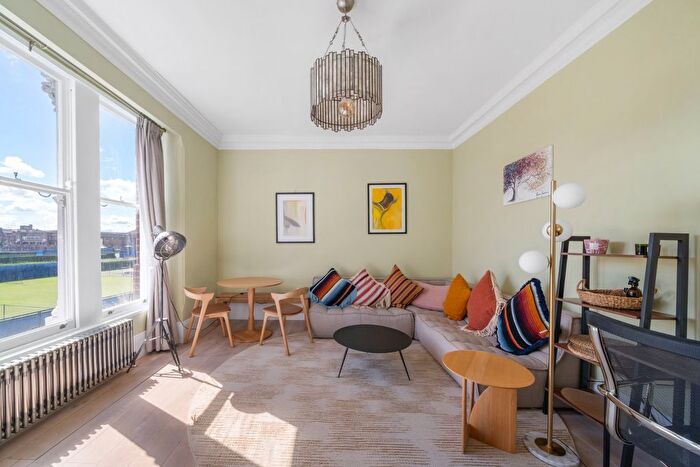 1 Bedroom Flat For Sale In Comeragh Road, London, W14
