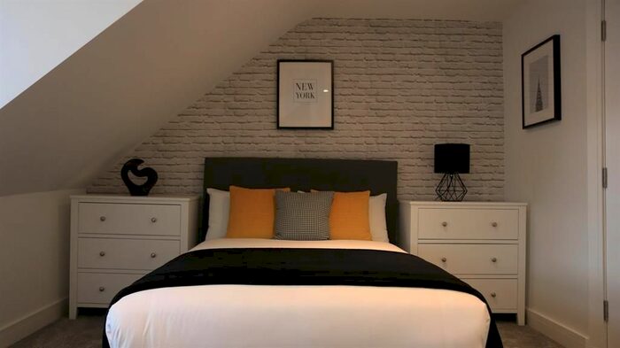 1 Bedroom Property To Rent In Vastern Road, Reading, RG1