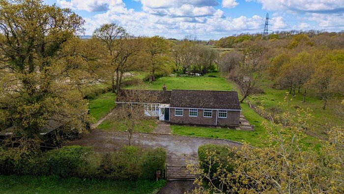 3 Bedroom Bungalow For Sale In Windmill Lodge, Wheatsheaf Road, Henfield, West Sussex, BN5