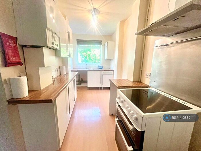 2 Bedroom Terraced House To Rent In Shakleton Road, Coventry, CV5