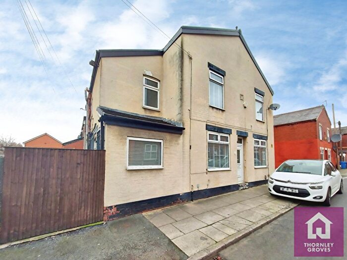 2 Bedroom End Terrace House For Sale In Ashley Street, Salford, M6
