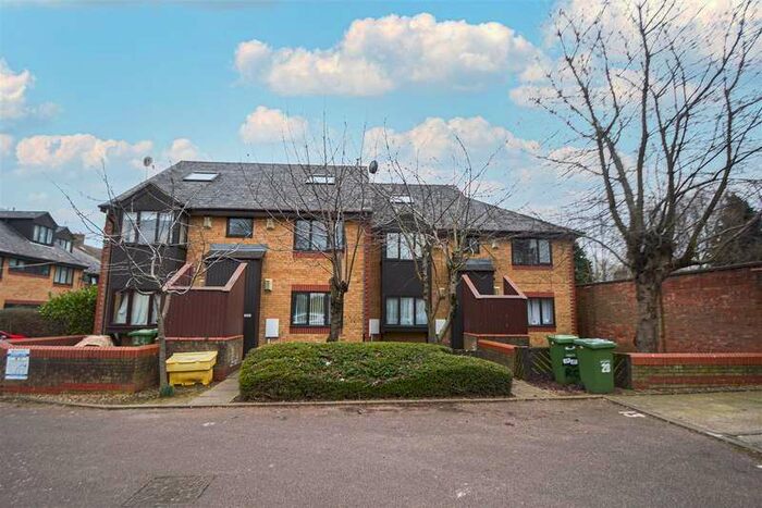 2 Bedroom Apartment For Sale In Princes Street Peterborough, PE1