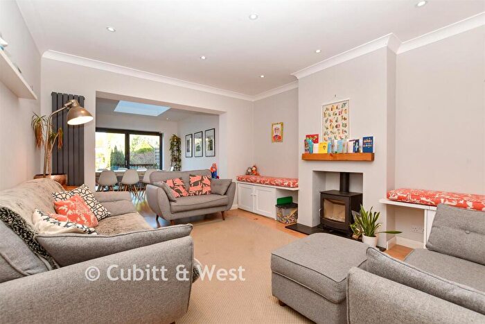 4 Bedroom Semi-Detached House For Sale In Nutcroft Grove, Fetcham, Leatherhead, Surrey, KT22