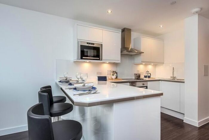 1 Bedroom Flat To Rent In Wellesley Road, Sutton, SM2