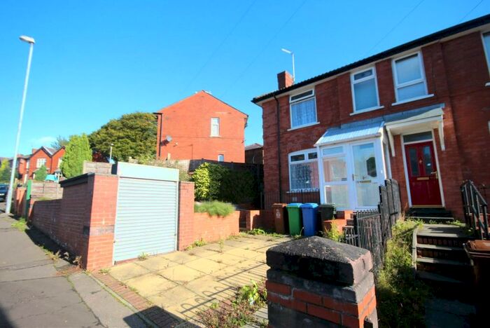 2 Bedroom Semi-Detached House To Rent In Ings Lane, Rochdale, OL12