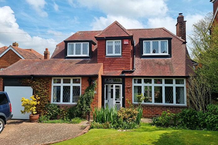 4 Bedroom Detached House To Rent In Drayton, Hampshire, PO6