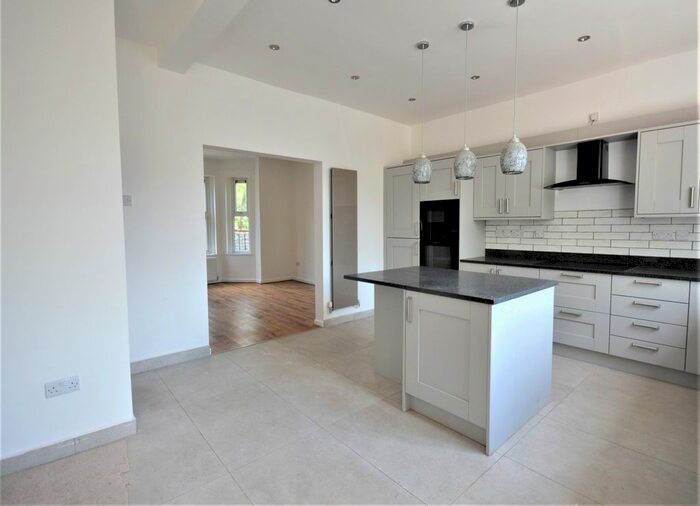 4 Bedroom Terraced House To Rent In Heath View, Altrincham WA14