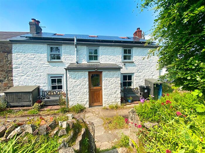 3 Bedroom Cottage For Sale In Wheal Alfred Road, Hayle, TR27