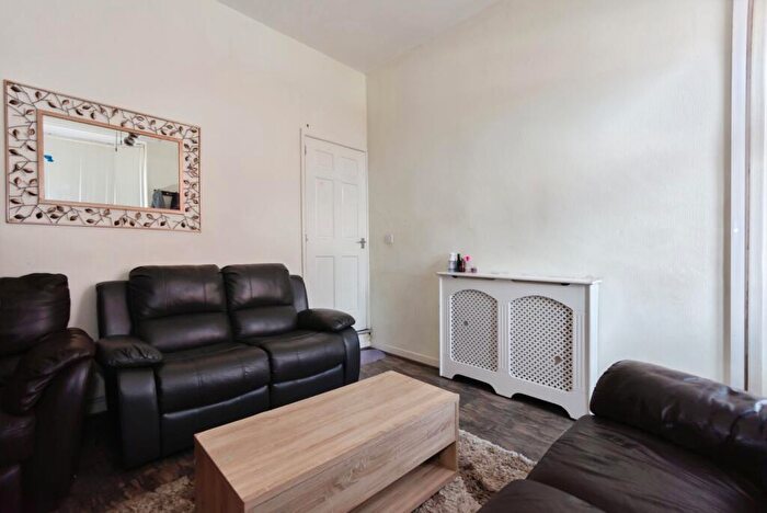 2 Bedroom Terraced House For Sale In Fallows Road, Birmingham, West Midlands, B11 - Photo 2