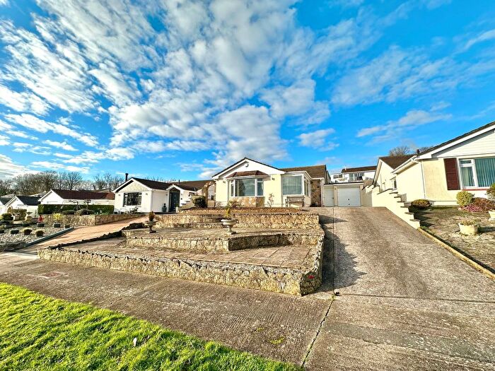 3 Bedroom Detached Bungalow To Rent In Brendons Avenue, Torquay, TQ2