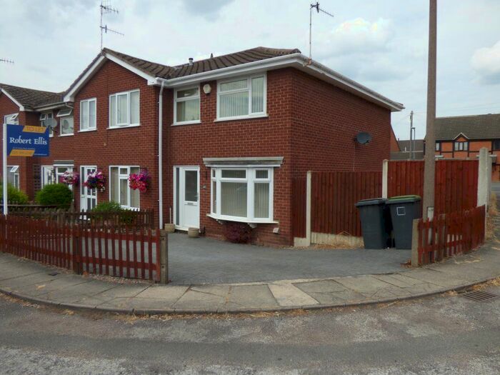 3 Bedroom Terraced House To Rent In Broad Oak Drive, Stapleford, Nottingham, NG9