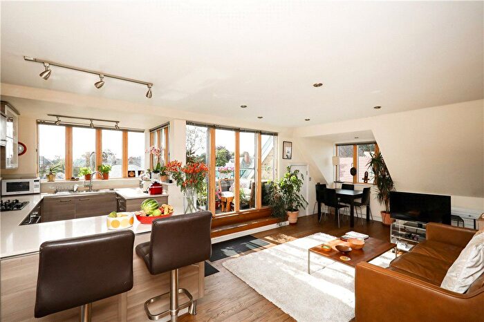 2 Bedroom Flat To Rent In Ridgway, Wimbledon Village, SW19