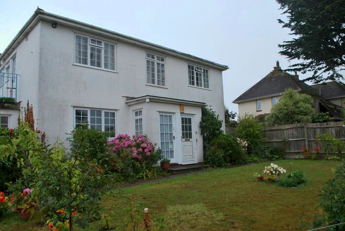 2 Bedroom Flat To Rent In Boucher Road, Budleigh Salterton, EX9