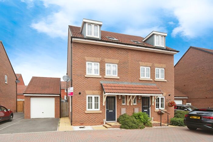 3 Bedroom Semi-detached House For Sale In Little Orchard, Cheddon Fitzpaine, Taunton, TA2