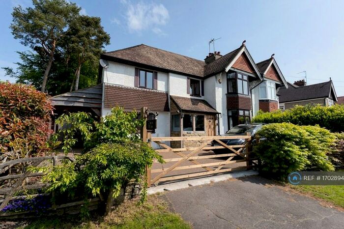 4 Bedroom Semi-Detached House To Rent In Bletchingley Road, Godstone, RH9
