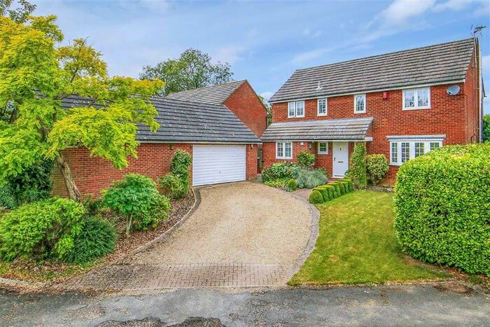 4 Bedroom Detached House To Rent In The Slade, Newton Longville, Milton Keynes, MK17