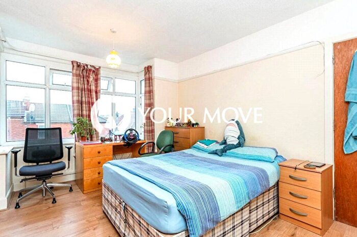 5 Bedroom Terraced House To Rent In Arnold Road, Southampton, Hampshire, SO17