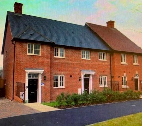 2 Bedroom Semi-Detached House To Rent In Swithun Way, Winchester, SO22