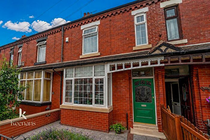 3 Bedroom Terraced House For Sale In Trenant Road, Salford, M6