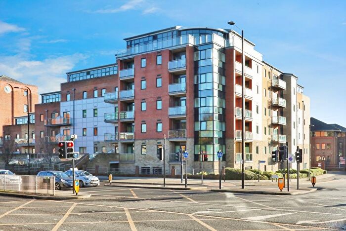 2 Bedroom Flat For Sale In Ecclesall Road, Sheffield, South Yorkshire, S11