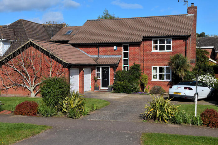 4 Bedroom Detached House For Sale In All Saints Drive, North Wootton, King's Lynn, PE30