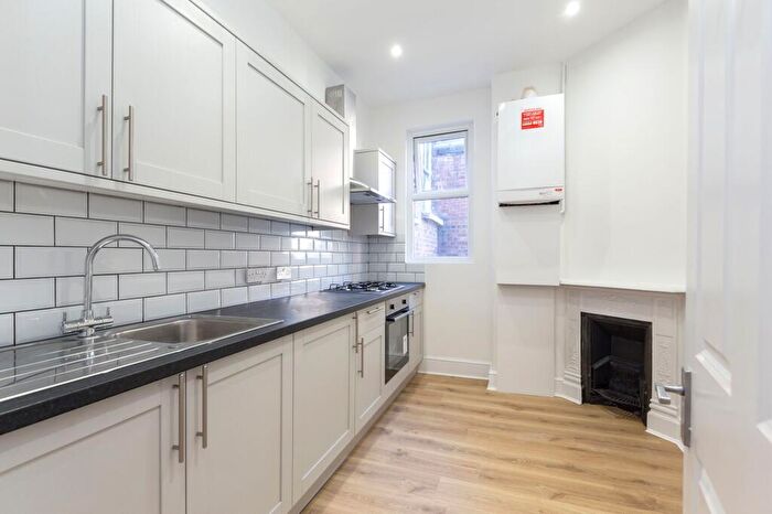 4 Bedroom Flat To Rent In Fortess Road, Lambton House, NW5