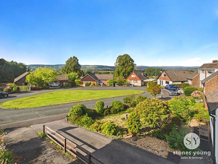 2 Bedroom Flat For Sale In Bryers Croft, Wilpshire, BB1