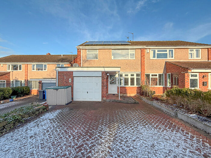 3 Bedroom Semi-Detached House To Rent In Langford Road, Mickleover, DE3