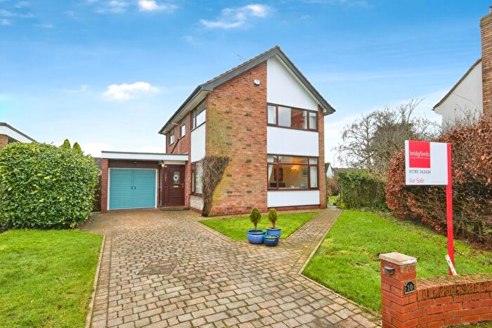 4 Bedroom Detached House For Sale In Belvedere Close, Stafford, Staffordshire, ST17