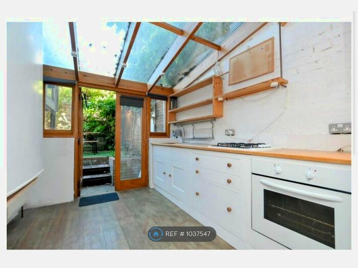 1 Bedroom Flat To Rent In Albion Road, London N16