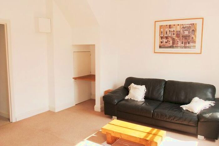 1 Bedroom Flat To Rent In Shirland Road, London, W9