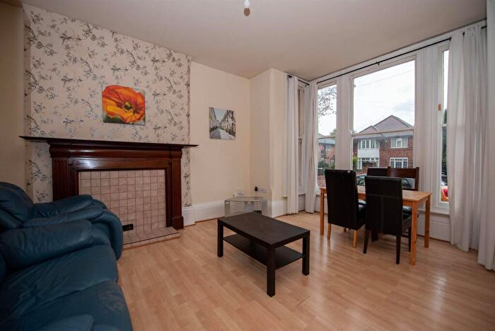 1 Bedroom Apartment To Rent In Zulla Road, Mapperley Park, NG3