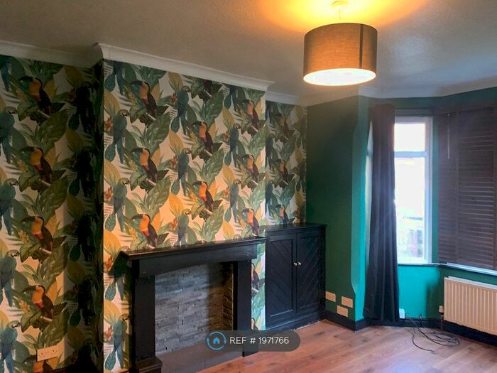 3 Bedroom Semi-Detached House To Rent In Carter Lane, Mansfield, NG18