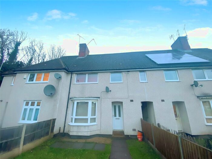 3 Bedroom Terraced House To Rent In Braunstone Lane, Leicester, Leicestershire, LE3