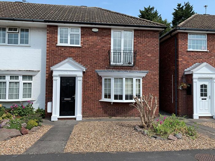 3 Bedroom Town House To Rent In Wolsey Way, Syston, LE7