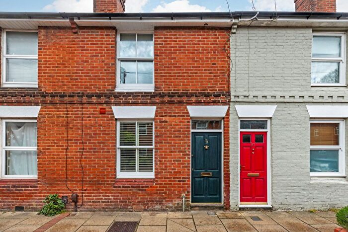 2 Bedroom Terraced House For Sale In Upper Brook Street, Winchester, SO23
