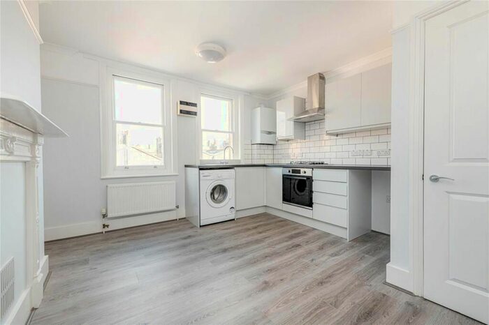 1 Bedroom Flat To Rent In Cleveland Street, London, W1T