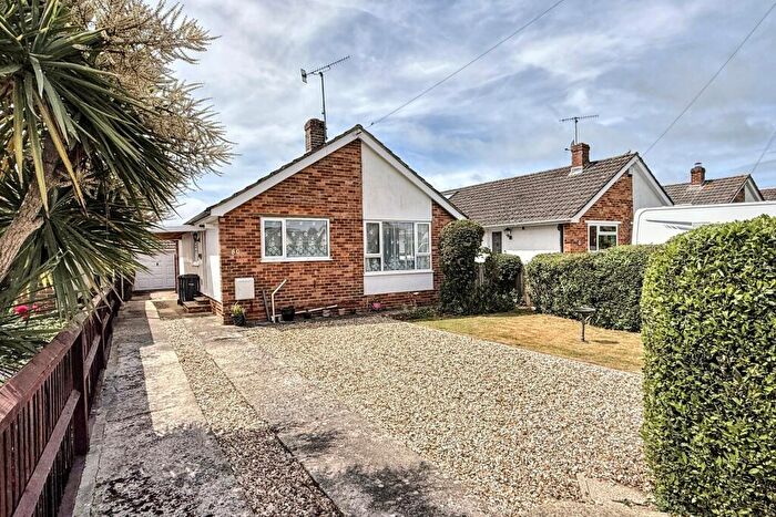 3 Bedroom Detached Bungalow For Sale In Downton, SP5