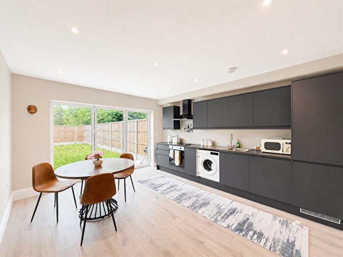 3 Bedroom Town House To Rent In Bath Road, Harmondsworth, West Drayton, UB7
