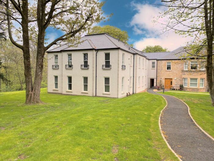 3 Bedroom Flat For Sale In Quintinshill Drive, Larbert, FK5