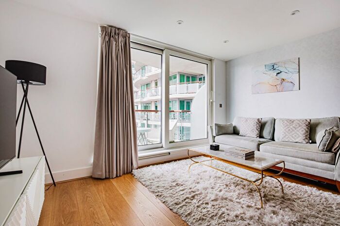 2 Bedroom Flat To Rent In Vauxhall, SW8