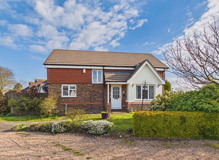 3 Bedroom Detached House For Sale In Whitehall Way, Sellindge, Ashford, TN25