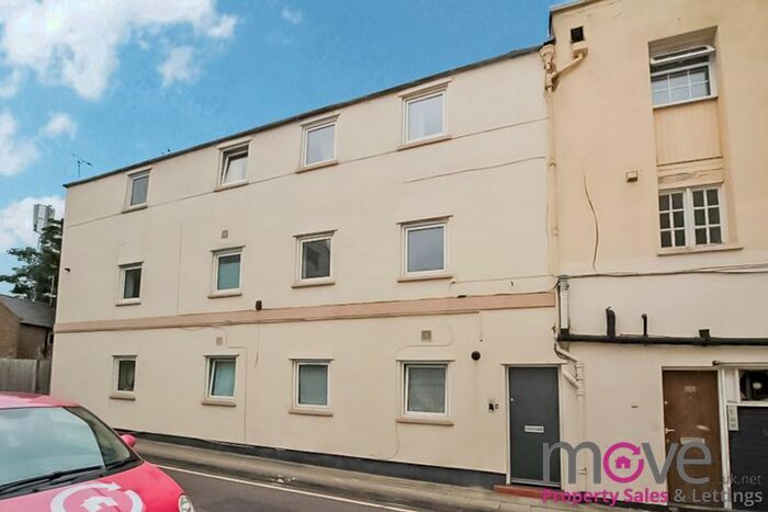 2 Bedroom Flat To Rent In King Street, Cheltenham, GL50