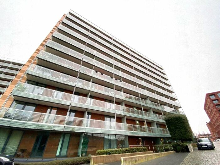 2 Bedroom Apartment To Rent In St Georges Island, Kelso Place, Manchester City Centre, Greater Manchester, M15