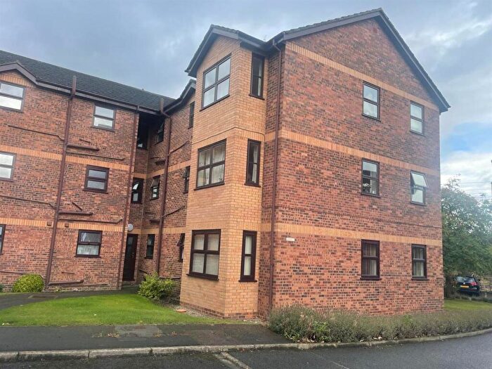 2 Bedroom Flat For Sale In Kilnwick Court, Northallerton, DL7