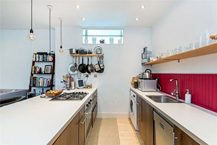 1 Bedroom Flat To Rent In Mountgrove Road, Finsbury Park, N5