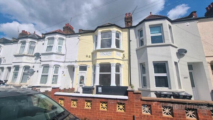 3 Bedroom Terraced House To Rent In Grove Road, Hounslow, TW3